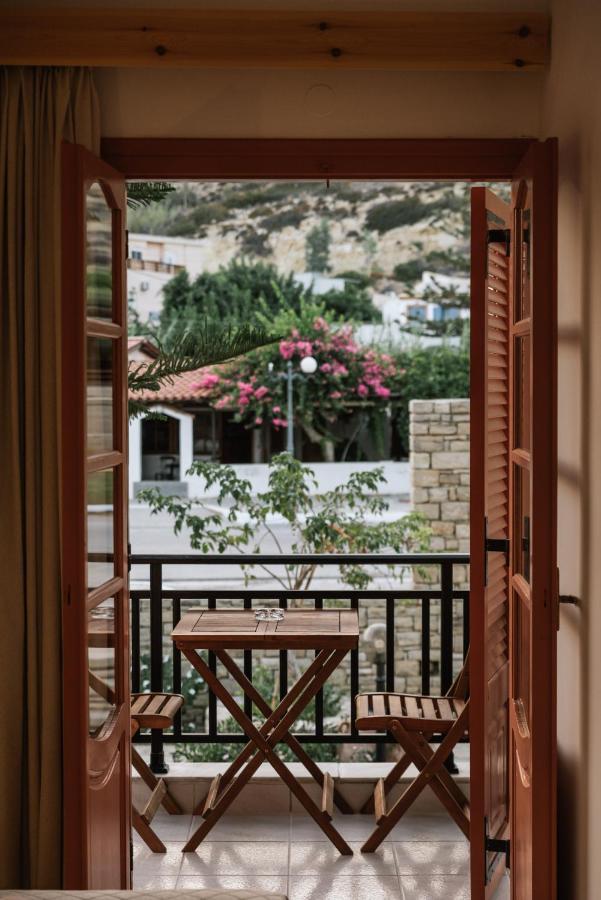 Bed and Breakfast Amalia Матала Экстерьер фото
